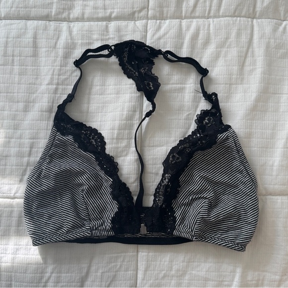 Xhilaration bralette bundle - Picture 2 of 8